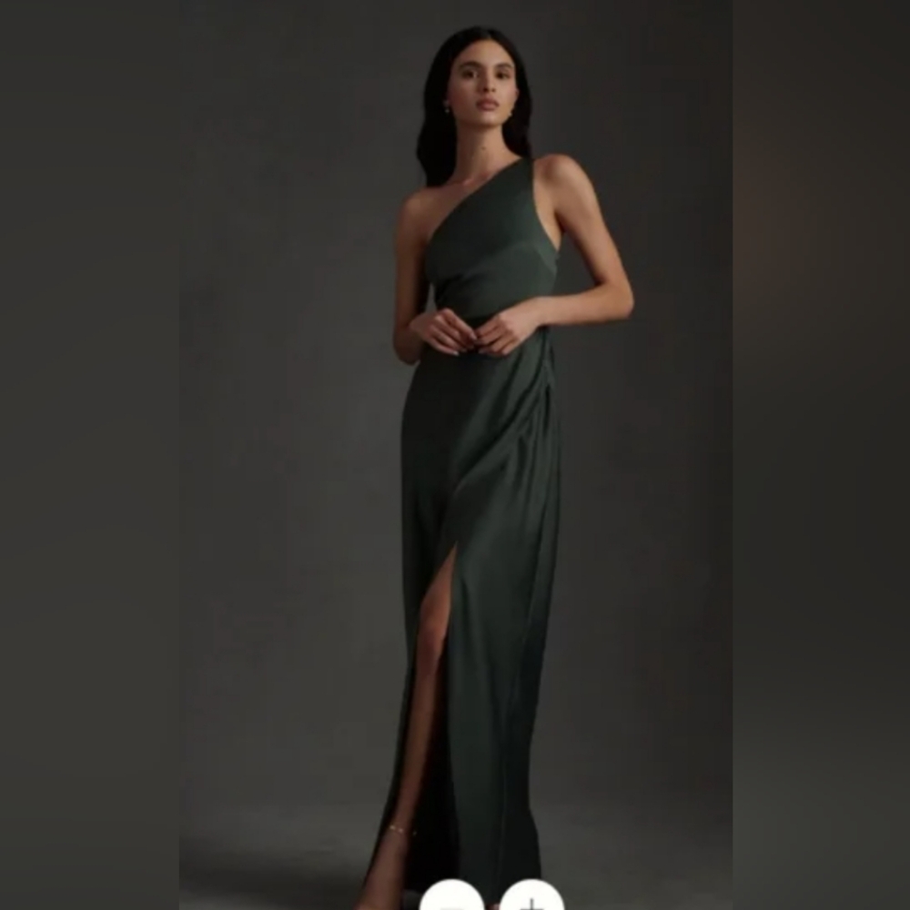 Stunning Emerald One‎ Shoulder BHLDN Gown Size 6